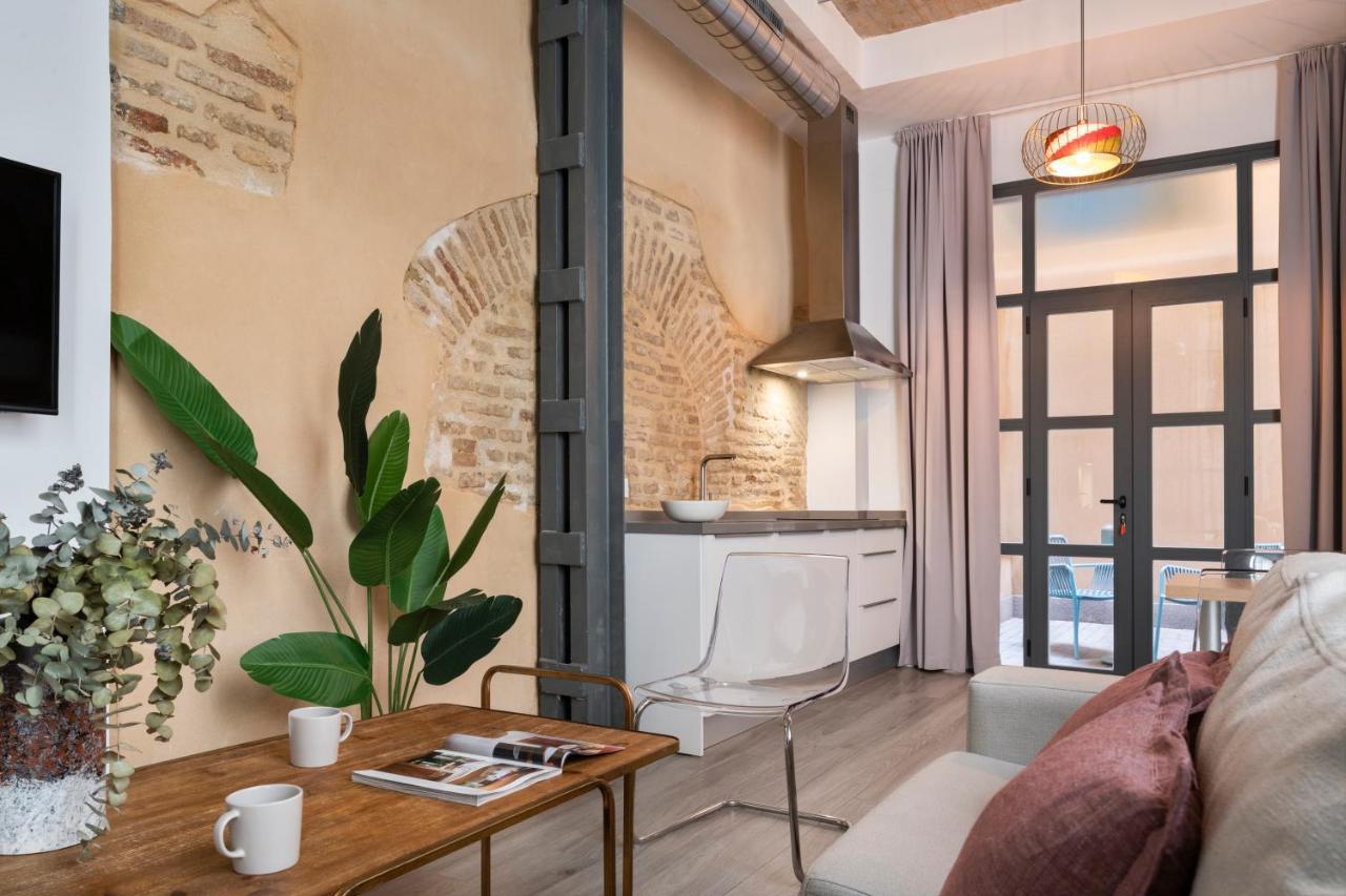 Suites Maestranza - Herreria By Magno Apartments Sevilla Kültér fotó